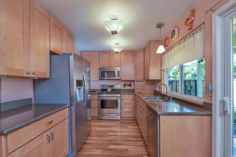 242 Prune Tree Dr, Healdsburg, CA 95448 photo 10
