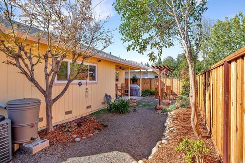 242 Prune Tree Dr, Healdsburg, CA 95448 photo 21
