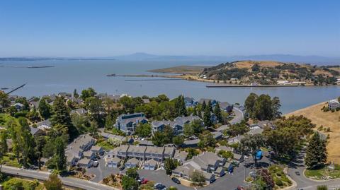 365 Seaport Dr, Vallejo, CA 94590 photo 1