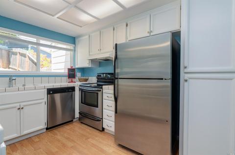 365 Seaport Dr, Vallejo, CA 94590 photo 11