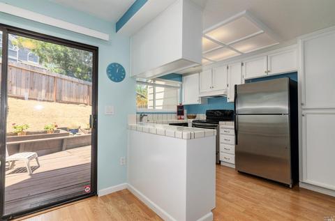 365 Seaport Dr, Vallejo, CA 94590 photo 10