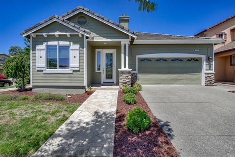 1345 Eagle Dr, Windsor, CA 95492 photo 1