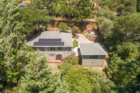 545 W Fairview Ave, Mill Valley, CA 94941 photo 2