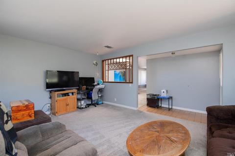 207 Atlantic Ave, Fairfield, CA 94533 photo 8