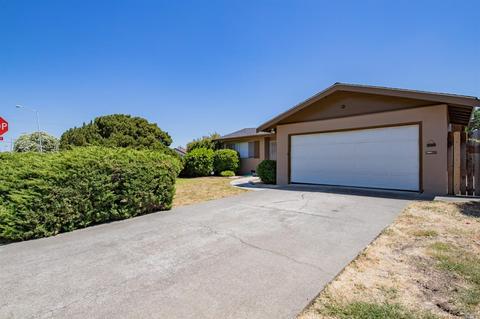207 Atlantic Ave, Fairfield, CA 94533 photo 3