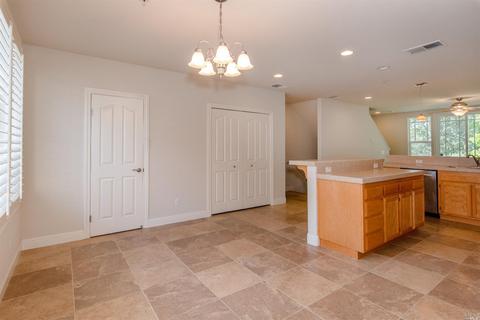 554 Emily Rose Cir, Windsor, CA 95492 photo 7