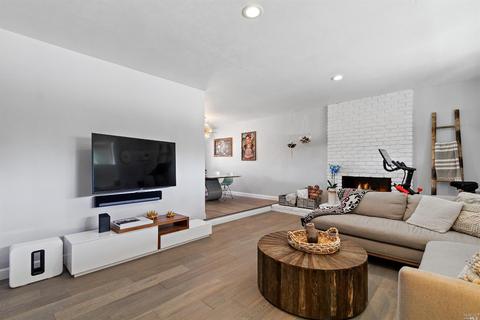 224 Parkview Ter, Vallejo, CA 94589 photo 6