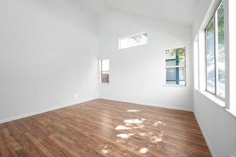 229 Waterview Ter, Vallejo, CA 94591 photo 2