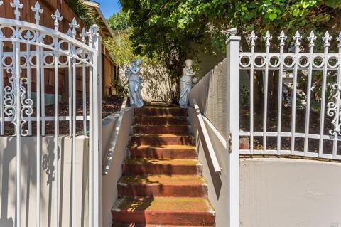 1807 Sacramento St, Vallejo, CA 94590 photo 5