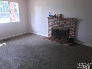 2956 Juniper St, Fairfield, CA 94533 photo 2