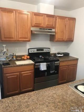 2956 Juniper St, Fairfield, CA 94533 photo 4