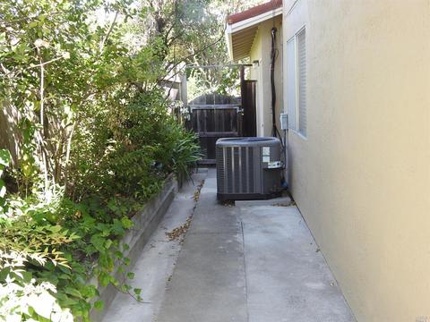 186 Stanmore Cir, Vallejo, CA 94591 photo 33