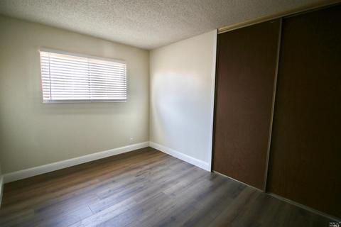 2000 Davis Dr, Fairfield, CA 94533 photo 6