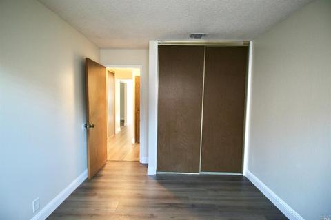 2000 Davis Dr, Fairfield, CA 94533 photo 5