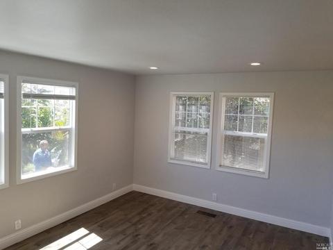 136 B St, Vallejo, CA 94590 photo 8