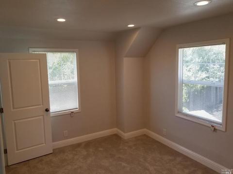 136 B St, Vallejo, CA 94590 photo 12