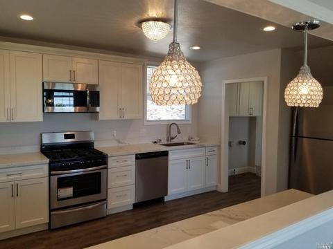 136 B St, Vallejo, CA 94590 photo 5