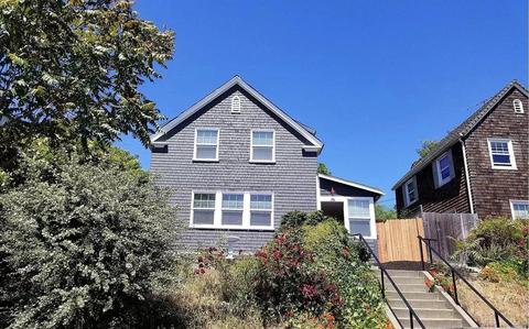 136 B St, Vallejo, CA 94590 photo 1