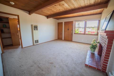 1044 Pine St, Vallejo, CA 94590 photo 5