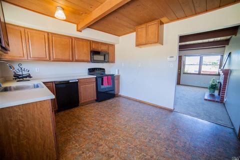 1044 Pine St, Vallejo, CA 94590 photo 7