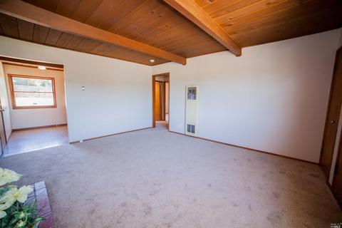 1044 Pine St, Vallejo, CA 94590 photo 12