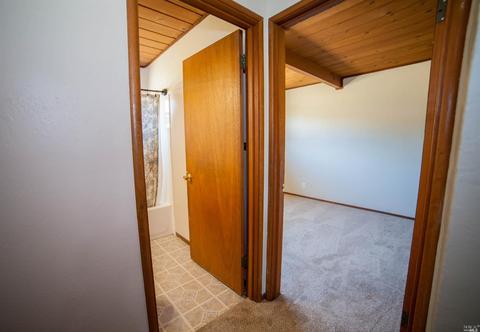1044 Pine St, Vallejo, CA 94590 photo 18