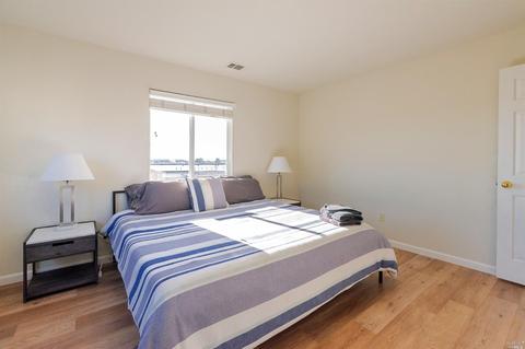 915 Lighthouse Ct, Vallejo, CA 94590 photo 18