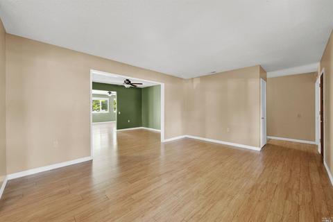 120 Rainier Cir, Vacaville, CA 95687 photo 13