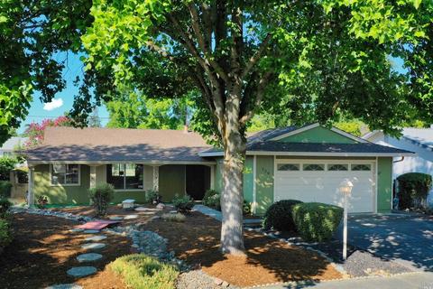120 Rainier Cir, Vacaville, CA 95687 photo 2