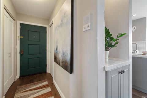520 Seaver Dr, Mill Valley, CA 94941 photo 3