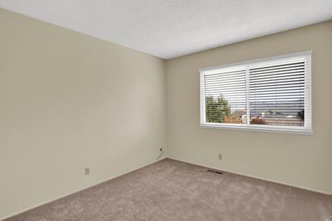 450 Bluebell Pl, Vallejo, CA 94591 photo 20