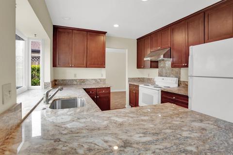 450 Bluebell Pl, Vallejo, CA 94591 photo 4