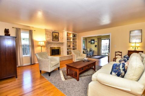 174 E Macarthur St, Sonoma, CA 95476 photo 5