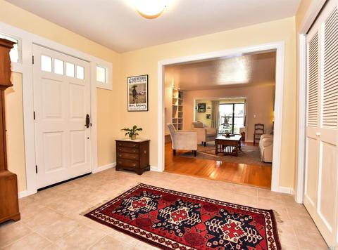174 E Macarthur St, Sonoma, CA 95476 photo 4