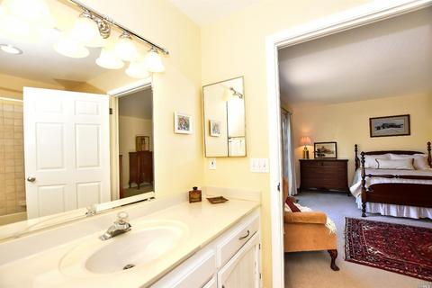174 E Macarthur St, Sonoma, CA 95476 photo 16