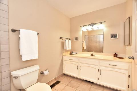 174 E Macarthur St, Sonoma, CA 95476 photo 17