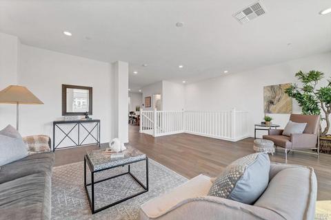 626 Jade St, Petaluma, CA 94952 photo 11