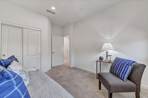 626 Jade St, Petaluma, CA 94952 photo 35