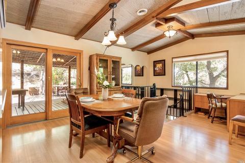 305 Crestview Dr, Ukiah, CA 95482 photo 7