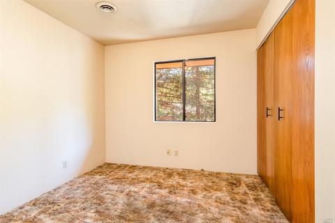 305 Crestview Dr, Ukiah, CA 95482 photo 15