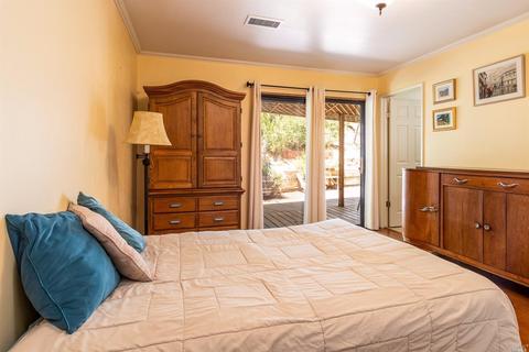 305 Crestview Dr, Ukiah, CA 95482 photo 18
