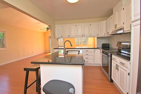 973 Elliott Dr, Vallejo, CA 94589 photo 10