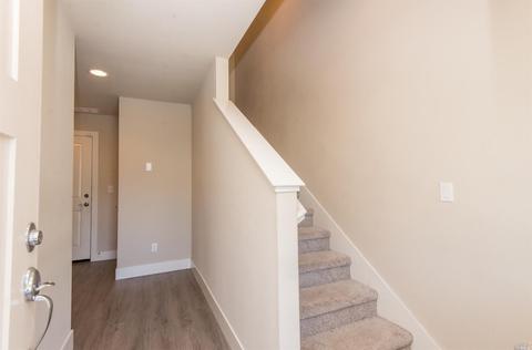 704 E Cotati Ave, Cotati, CA 94931 photo 5