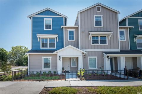 704 E Cotati Ave, Cotati, CA 94931 photo 1