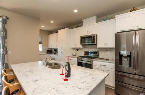 704 E Cotati Ave, Cotati, CA 94931 photo 11