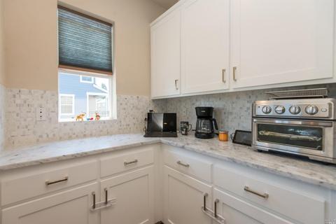 704 E Cotati Ave, Cotati, CA 94931 photo 12