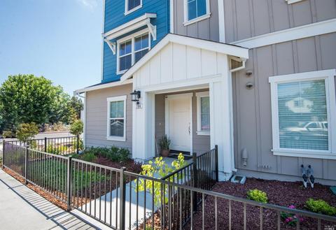 704 E Cotati Ave, Cotati, CA 94931 photo 2