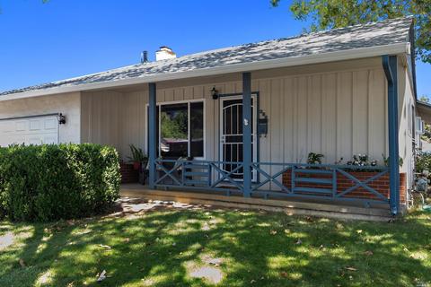 360 Cottonwood Dr, Vallejo, CA 94591 photo 2