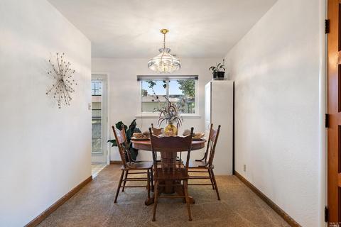 360 Cottonwood Dr, Vallejo, CA 94591 photo 8