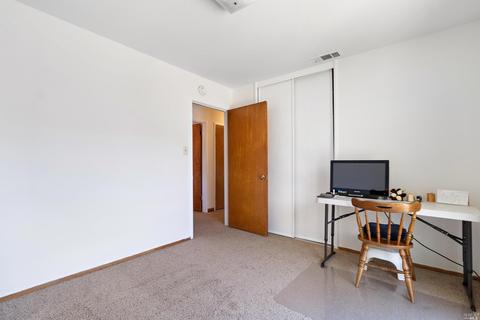 360 Cottonwood Dr, Vallejo, CA 94591 photo 18